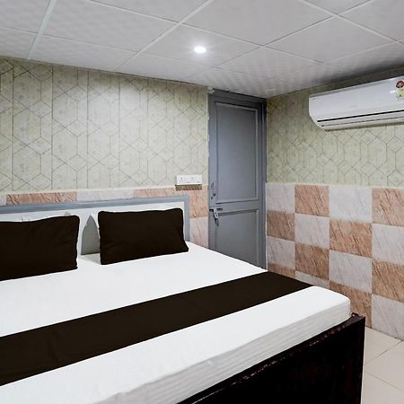 Hotel O Anant Ghaziabad Exterior foto